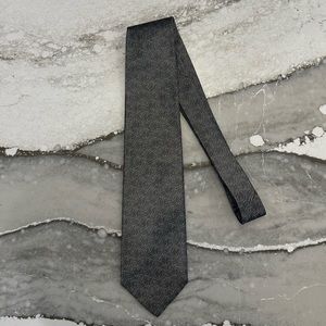 J.Z. Richard’s Silver Pattern Silk Necktie